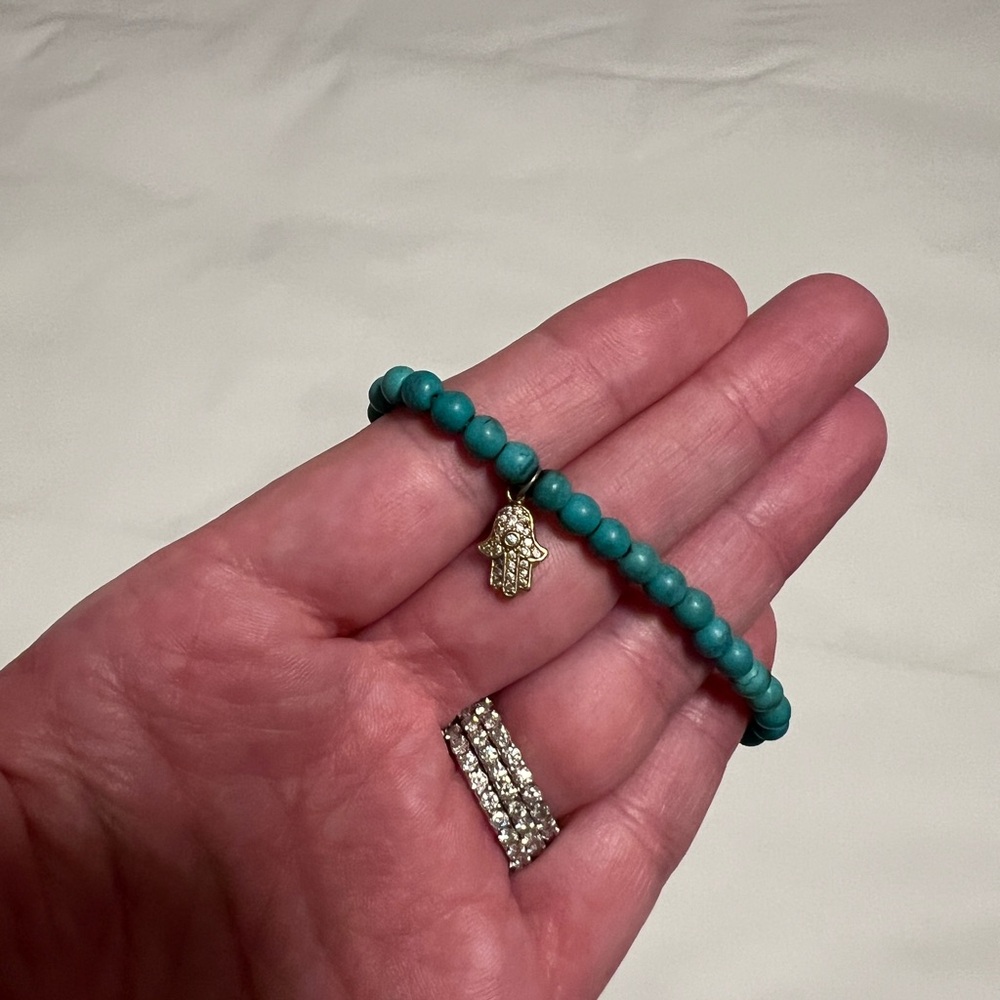 Turquoise Beaded Bracelet with Gold Charm